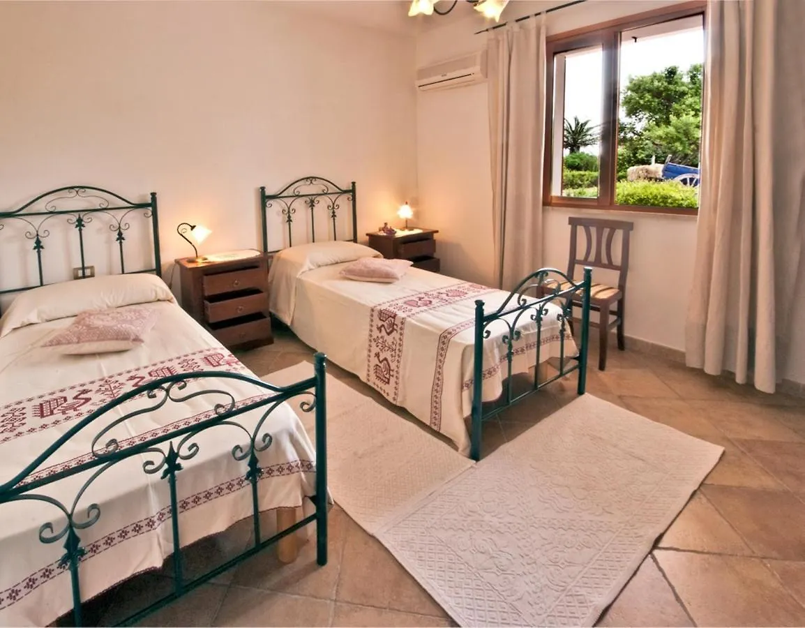 Casa di campagna Agriturismo Sa Suerera Olmedo